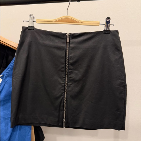 Zara Bundle - Picture 2 of 11